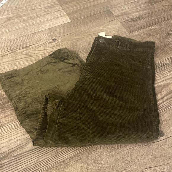 Emmett Wide Leg Corduroy pants - Picture 3 of 5